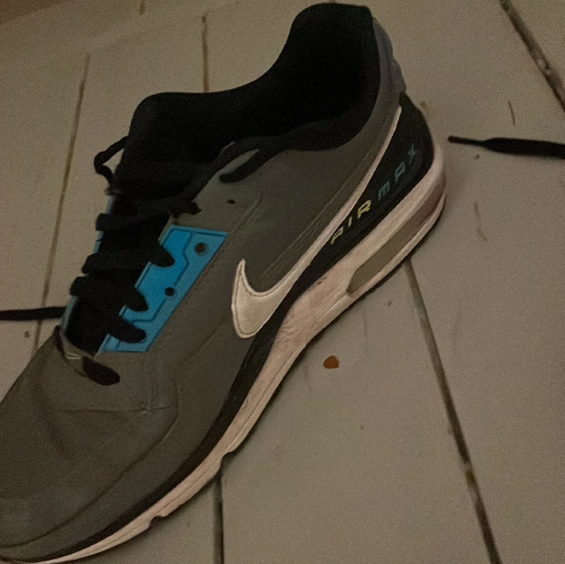 Nike air Max storlek 40  - 90