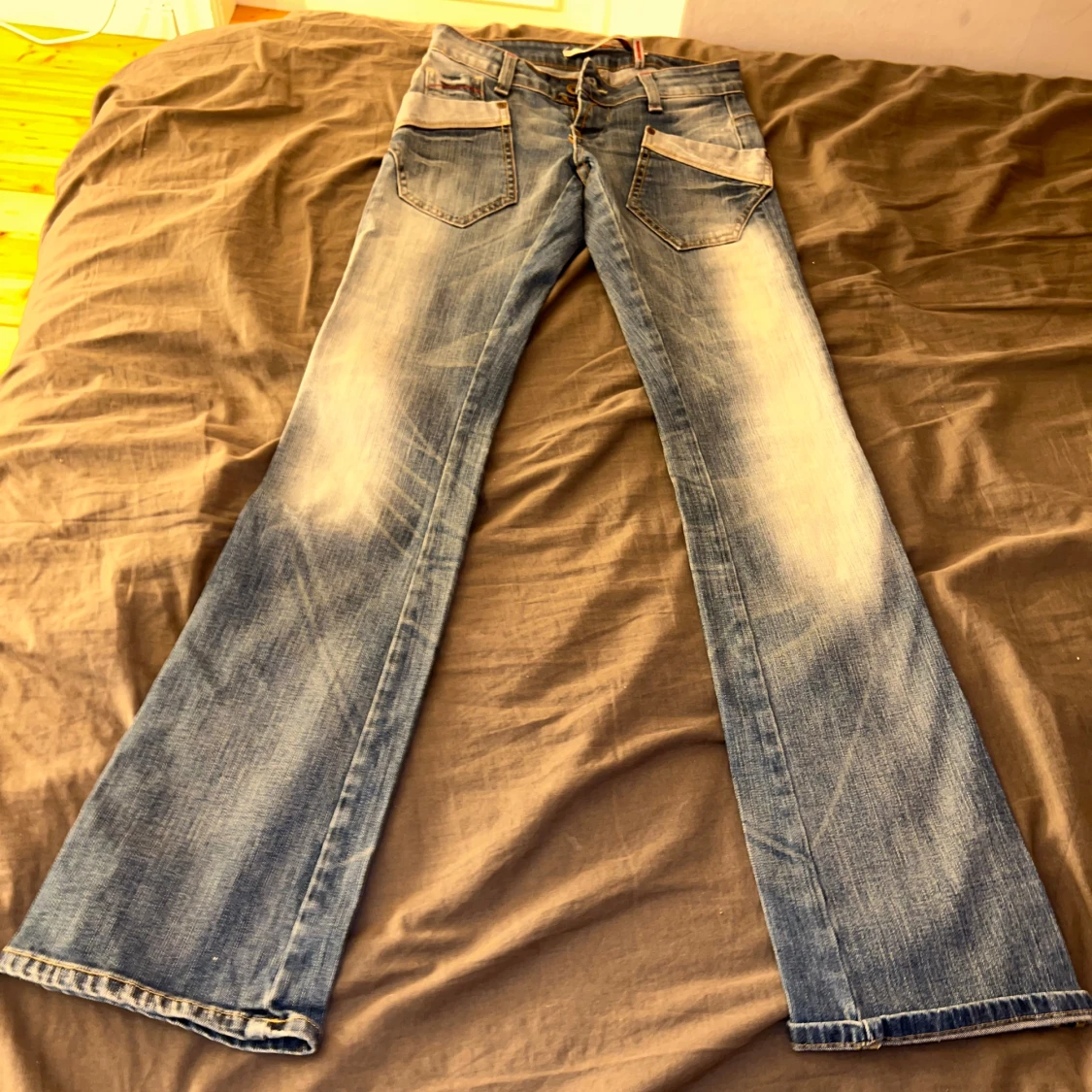 Lågmidjade jeans