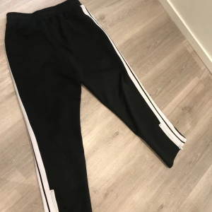 Palm Angels Track Pants - Oanvända. Storlek Medium 🙏
