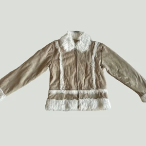 Afghan jacka  - 70s Jacka med pälsdetaljer. Fint skick! 