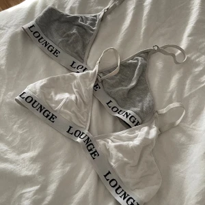 Loungewear Bralette - Två bralette’r från Loungewear. Passar S/M! Båda för 200kr, ordinarie pris 800kr! Kan skickas mot frakt ✨ 