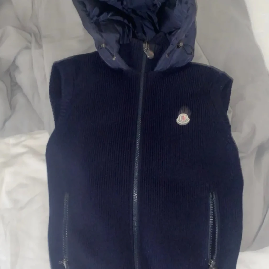 Moncler väst 
