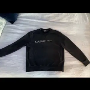 Calvin Klein tröja, storlek Medium, perfekt skick