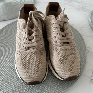 Gant skor - Gant skor används fåtal gånger! Priset kan diskuteras 