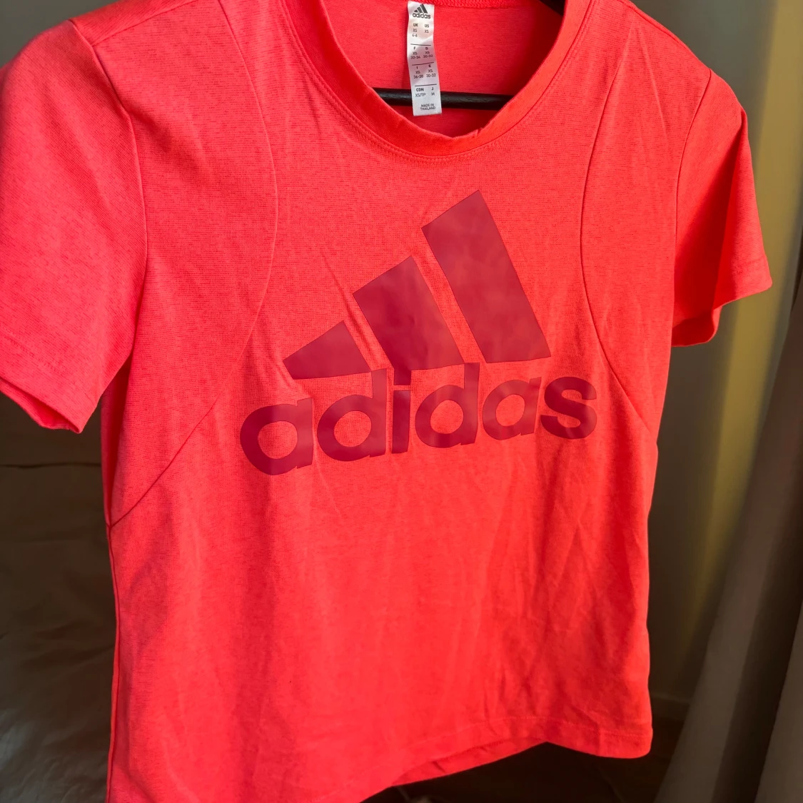 Fin ADIDAS träningstopp - 92