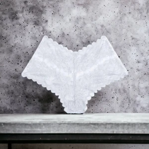 Spetstrossor  - Spetstrossa  vit Storl S Ny utan tagg Katt finns i hemmet 