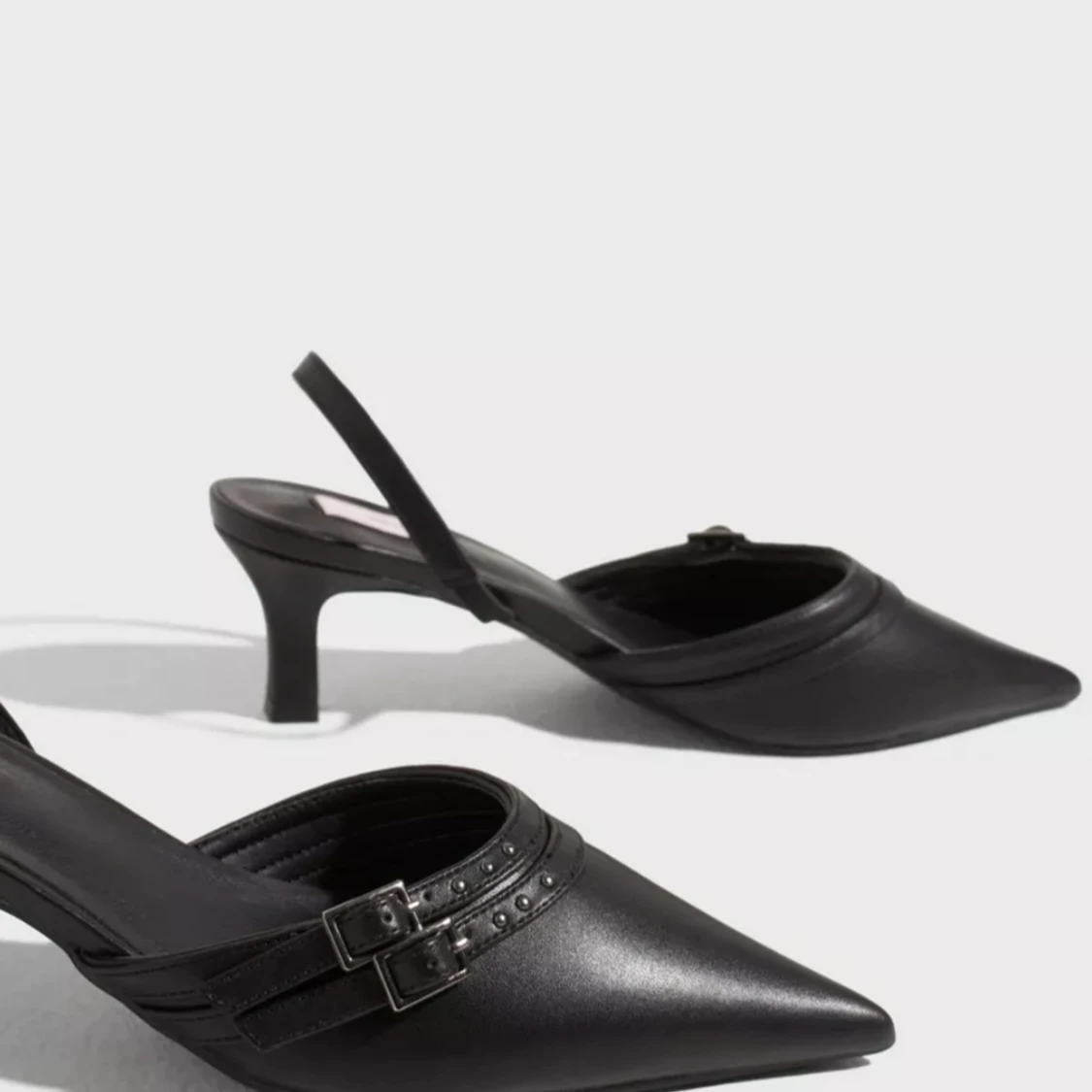 Svarta pumps strl 38 - 92