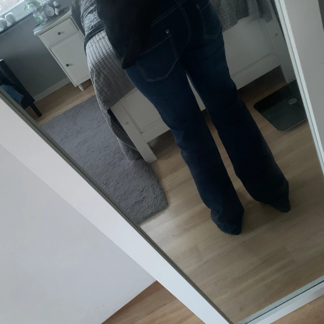 Säljer 2st jeans - 92