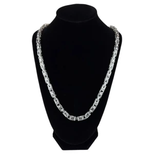 KEJSAR HALSBAND - KEJSAR HALSBAND ETT HALSBAND GJORT I RÅSTFRITTSTÅL MED 925 SILVER PLATERING. HALSBANDET ÄR ALDRIG ANVÄNT (HELT NY) VID FRÅGOR KONTAKTA!  LÄNGD:60cm  BREDD:6mm (SMYCKES BAG MED FÖLJER)