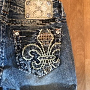 Miss Me jeans str 24 nya  - Miss Me jeans som aldrig blivit använda  Storlek 24 