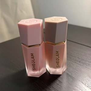 Sheglam liquid blush och bronser - Säljer blush och bronzer från sheglam. Blush i färgen Love Cake och bronzer i färgen Terracotta. HELT oanvända.