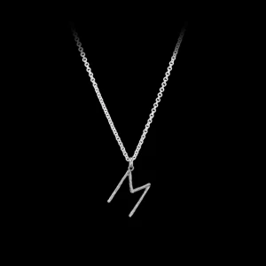 Maria Nilsdotter E😻😻 - Sååå fint halsband, använt ett tag men är i fint skick❤️ Priset är diskuterbart o går bra att trycka på köp nu!!❤️Orginalbox följer med