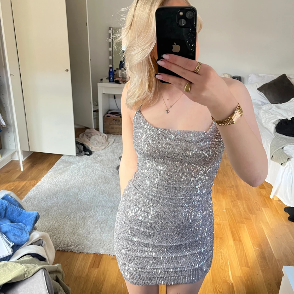 Paljettklänning 