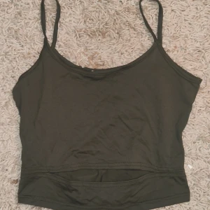 Linne  - Jättefint linne i fint skick ⭐ Stl xs 