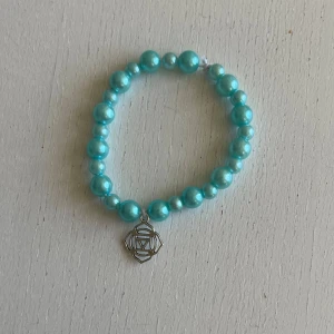 egen gjort armband  - egen gjort armband från mitt egna smyckes tillverkning, 15kr+ frakt 