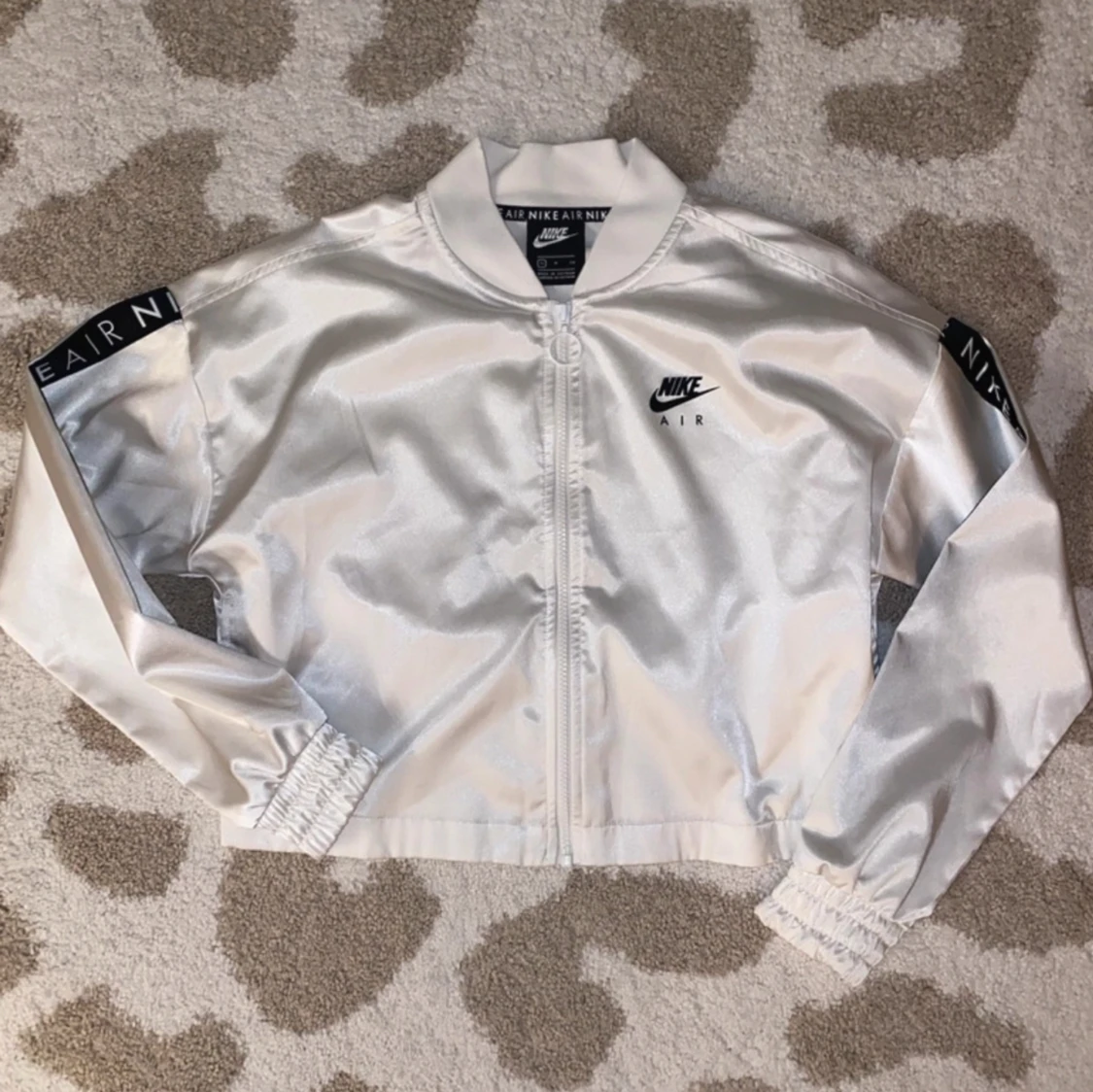 Nike Air satin jacka