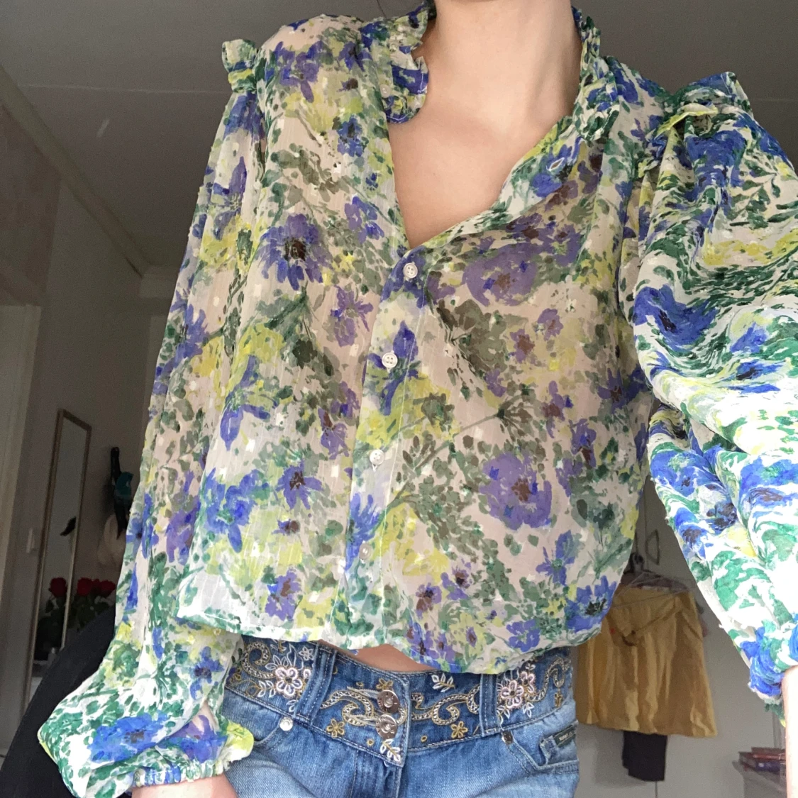 Blommig blus