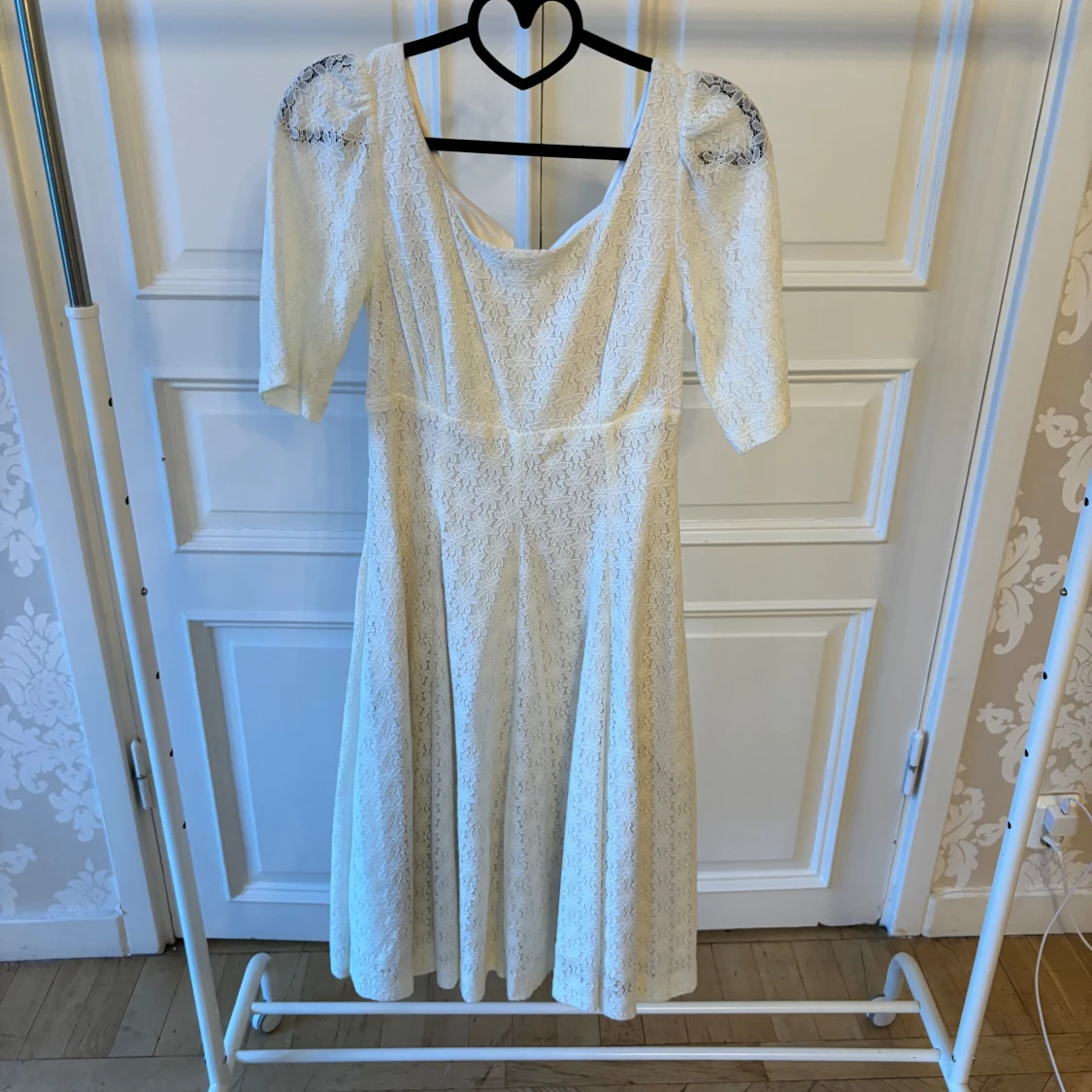 Vit spets klänning  - 93