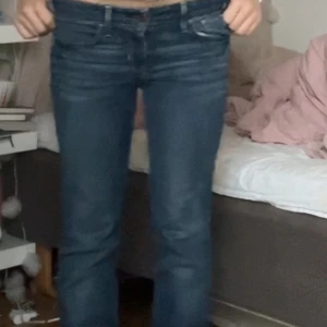 Så snygga jeans - Jätte fina holister jeans👏pris kan diskuteras