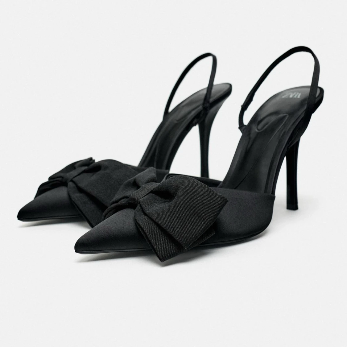 Zara klackar rosett - 91