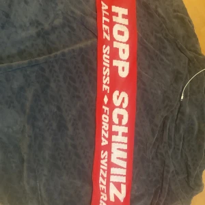 Schweiz halsduk 10/10 skick - 10/10 skick snygg halsduk