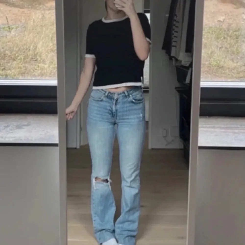 Gina jeans storlek 34. Jeans & Byxor.
