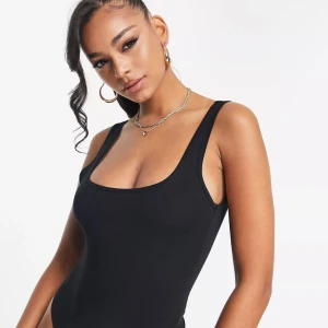 Linne body  - Linne body topp single strap top womans size 38. Storlek S/M