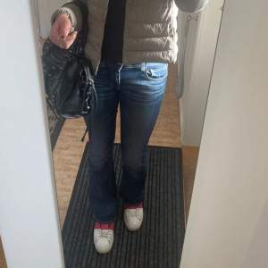 Säljer mina Ltb valerie jeans ❤️ low waist😍 mkt fint skick