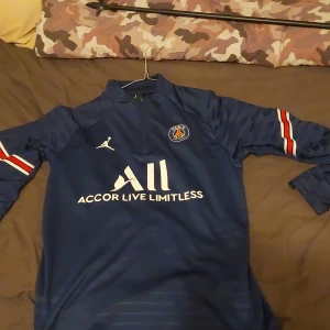 Psg tröja - Storlek M 