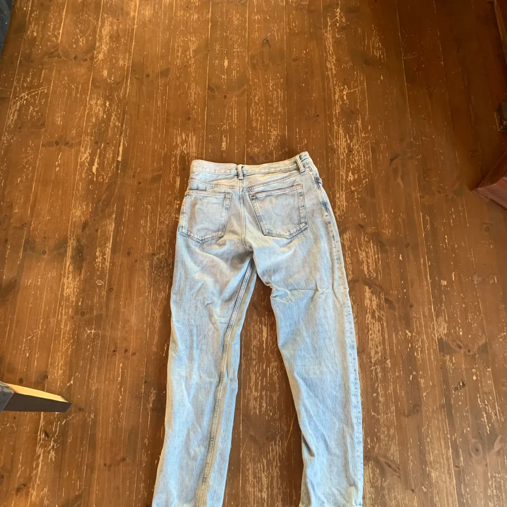 Regular fited jeans lite baggy men inte för mycket  Storlek 30/32 Ca 1 år gammla  . Jeans & Byxor.