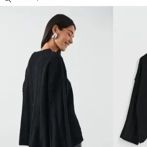 Säljer denna assnygga svarta stickade tröjan från Gina Tricot, tröjan är slutsåld och i bra skick❤️tröjan är i XS, men passar även S