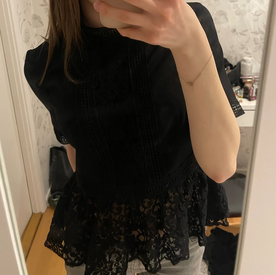 Jätte fin svart spets blus - 90