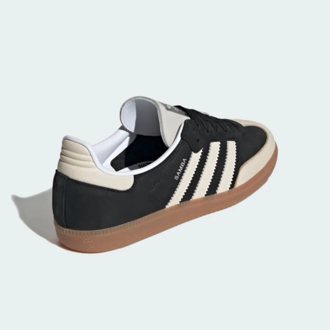 Adidas  - 90