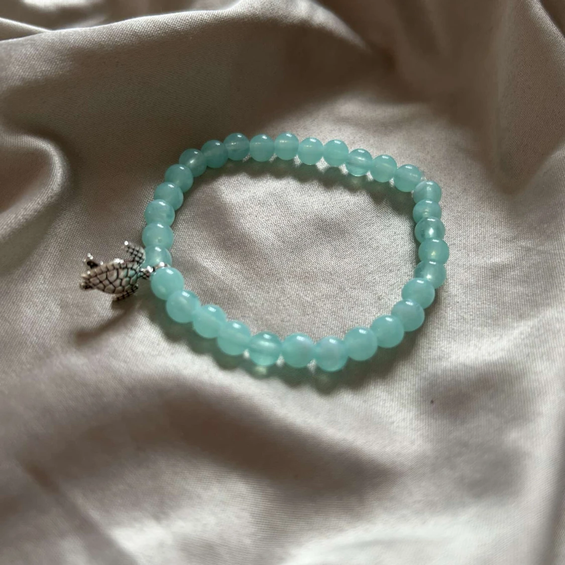 Skölpad pärlarmband🩵