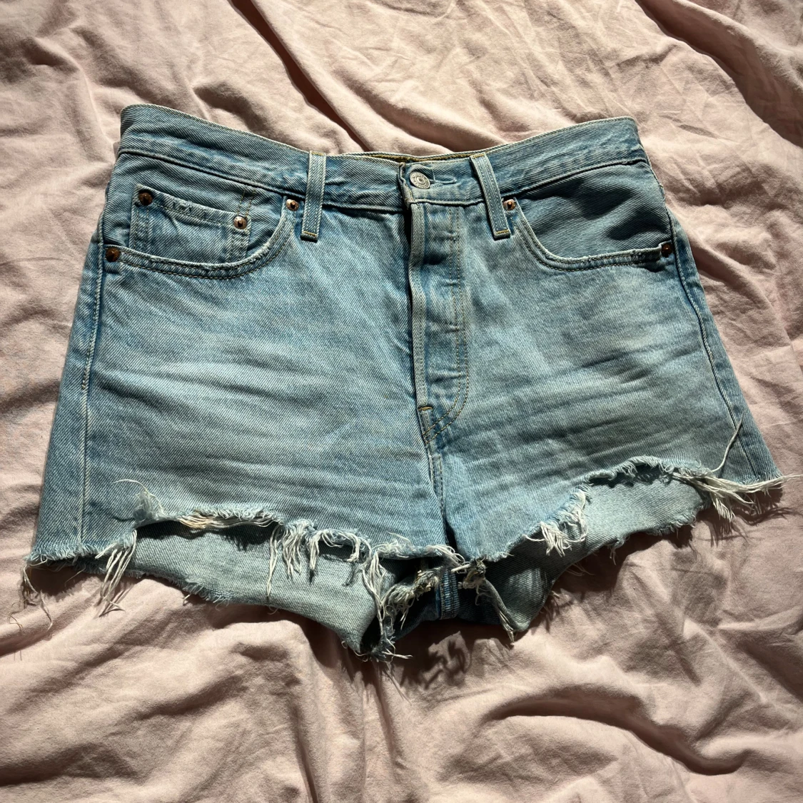 Levis shorts - 90