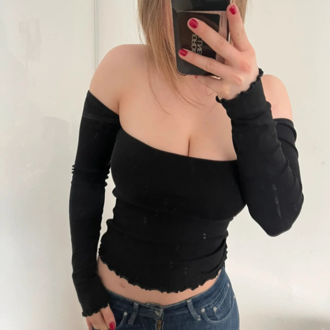 Off-shoulder från bikbok