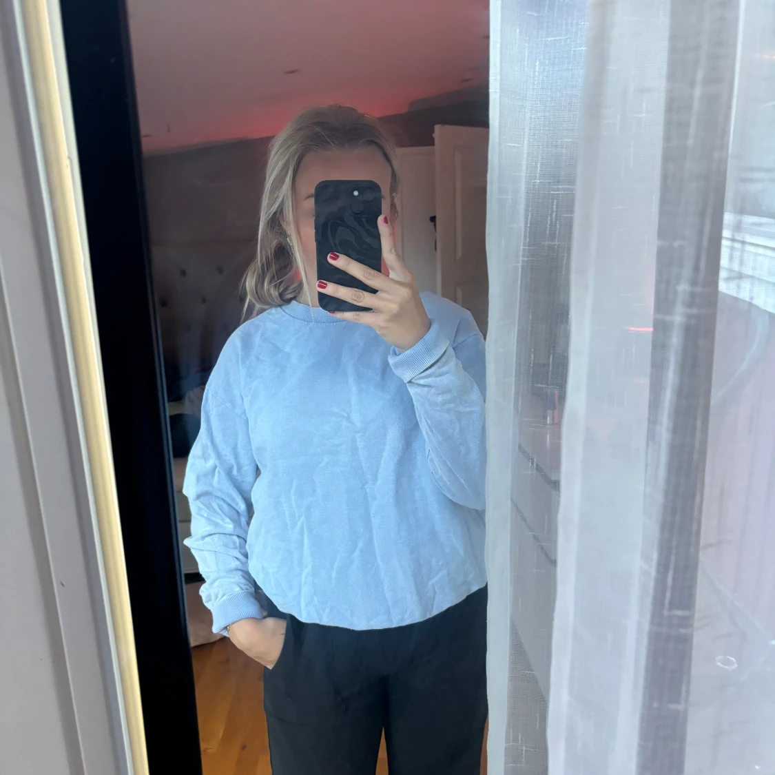 Ljusblå collegetröja - 90