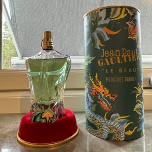 Jean Paul Gaultier Paradise Garden - 75ml Nästan helt oanvänd (1 sprey).  Säljer då det var blind köp som inte passade mig. 