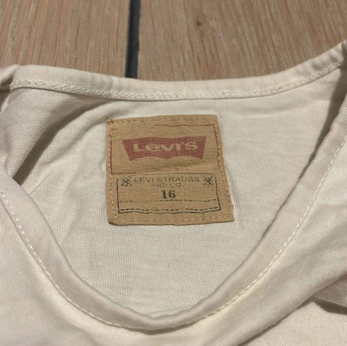 Levi’s t-shirt - 90