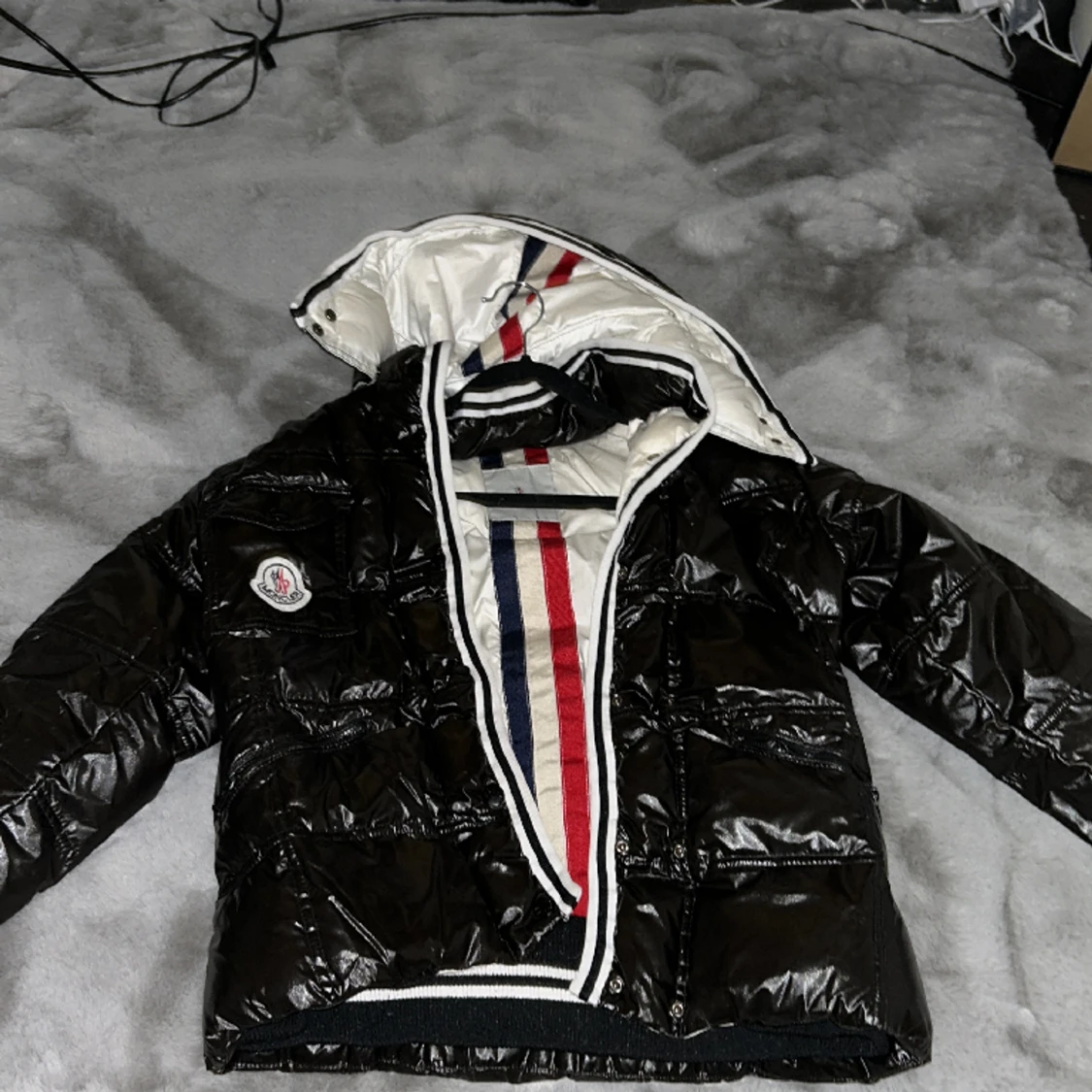Moncler jaka 
