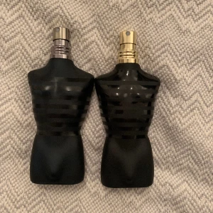 2 jean paul parfymer - 500kr för den svarta 500kr för ultra male Typ 70-80 procen kvar av båda så typ 65 ml kvar av 75 950 för båda Säljer så billigt för jagbehöver paara