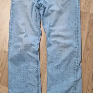 Levi's jeans i fin skick