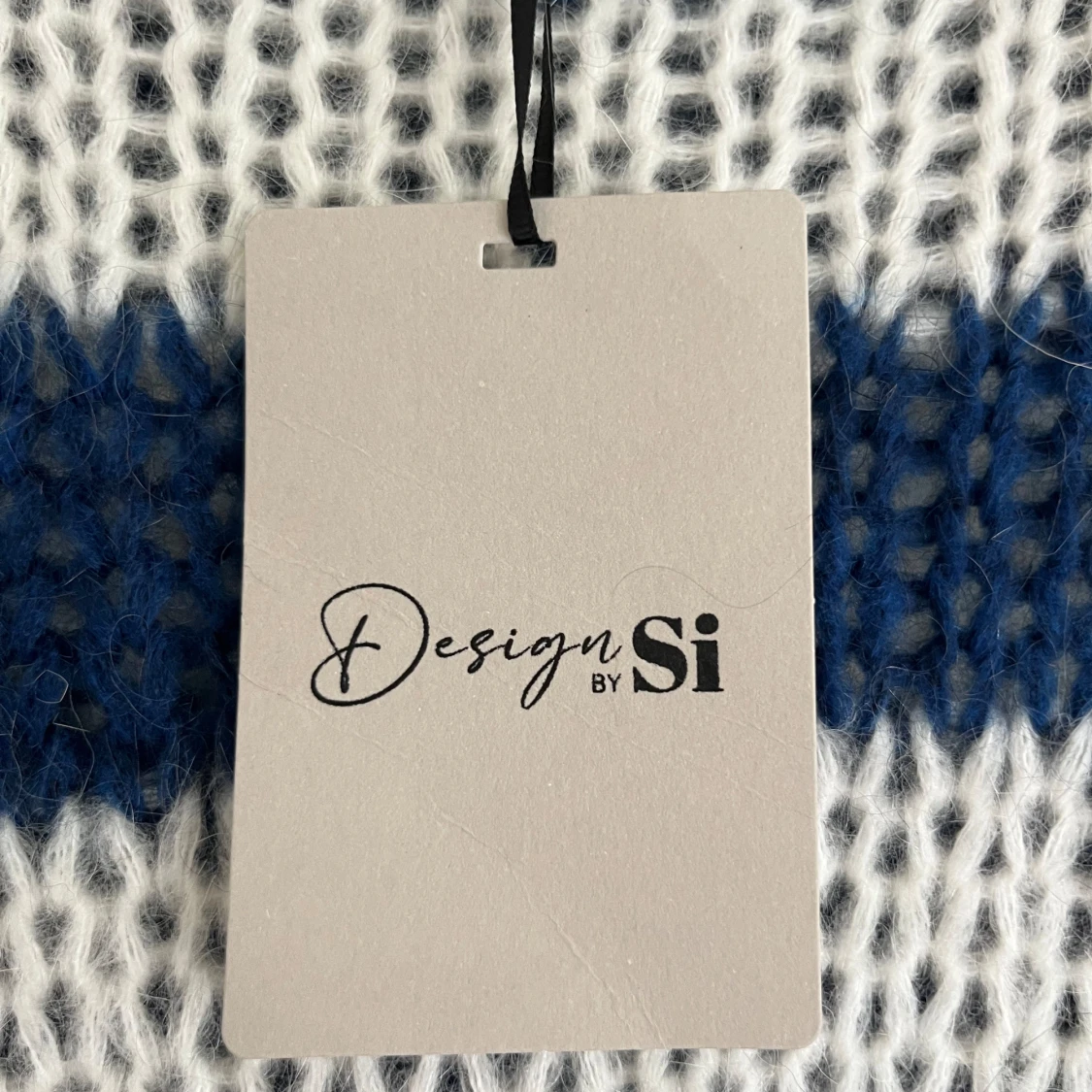 Randig stickad tröja  - 91