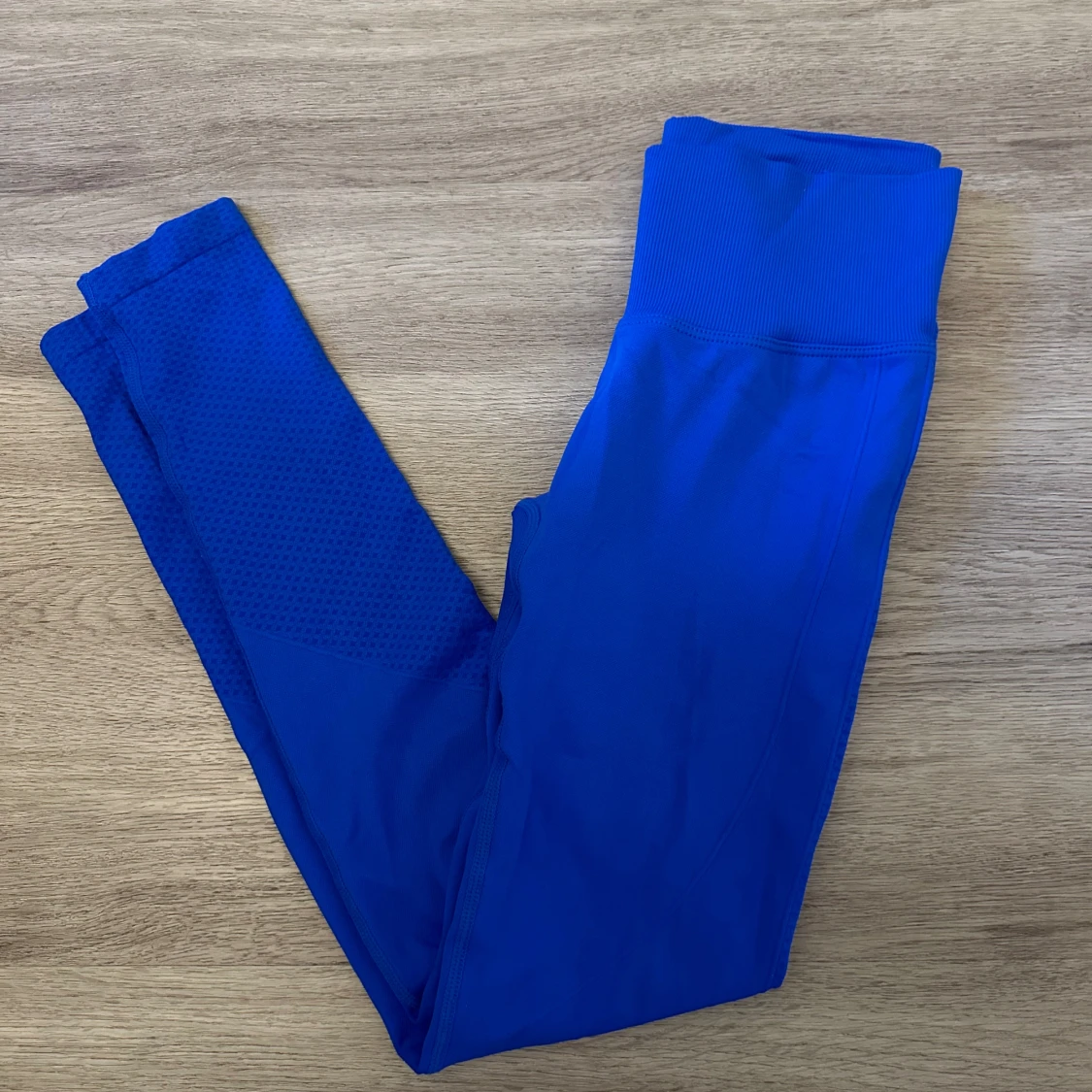 Blå träningstights  - 90