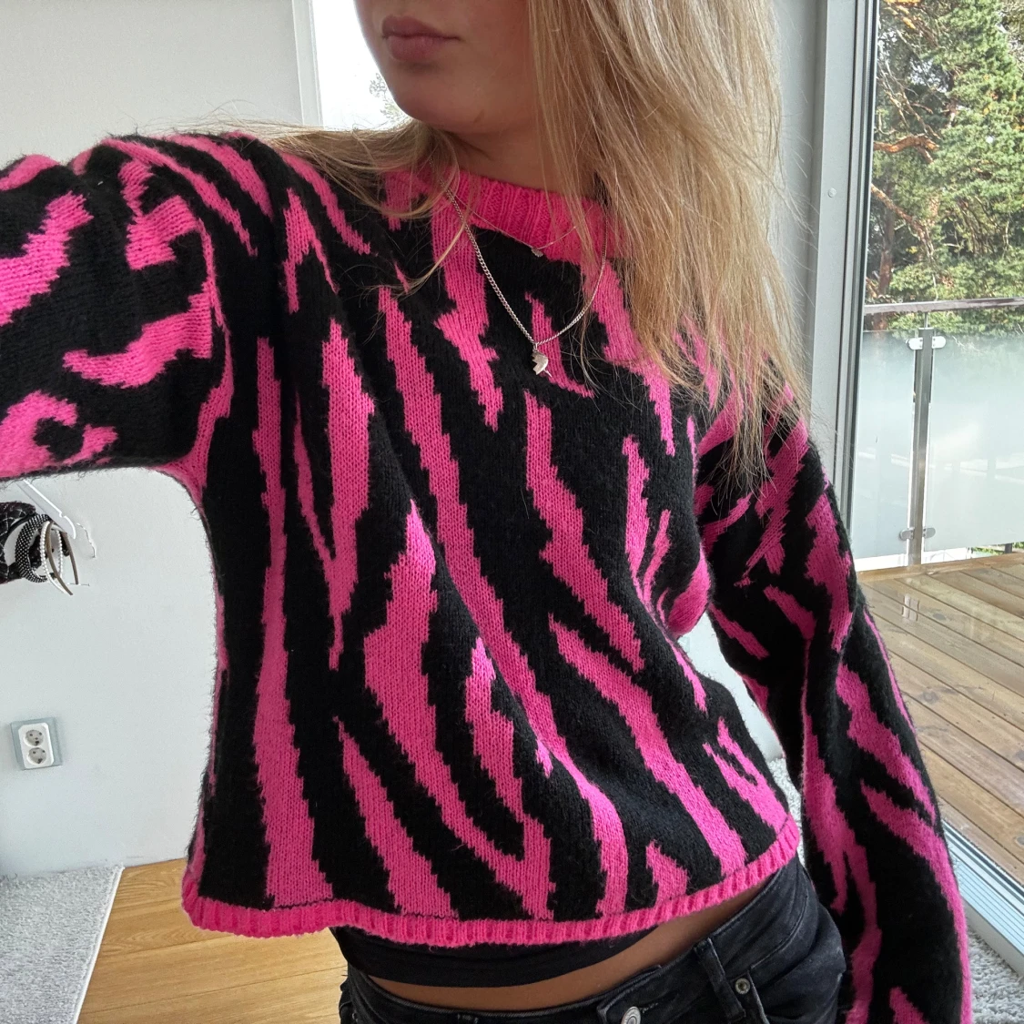 Rosa Stickad tröja med zebraprint - 90