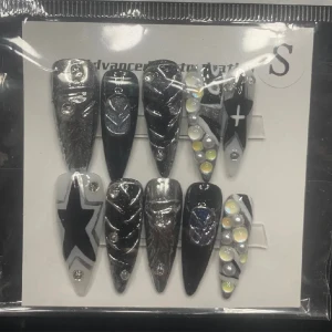 Naglar svarta stiletto  - .