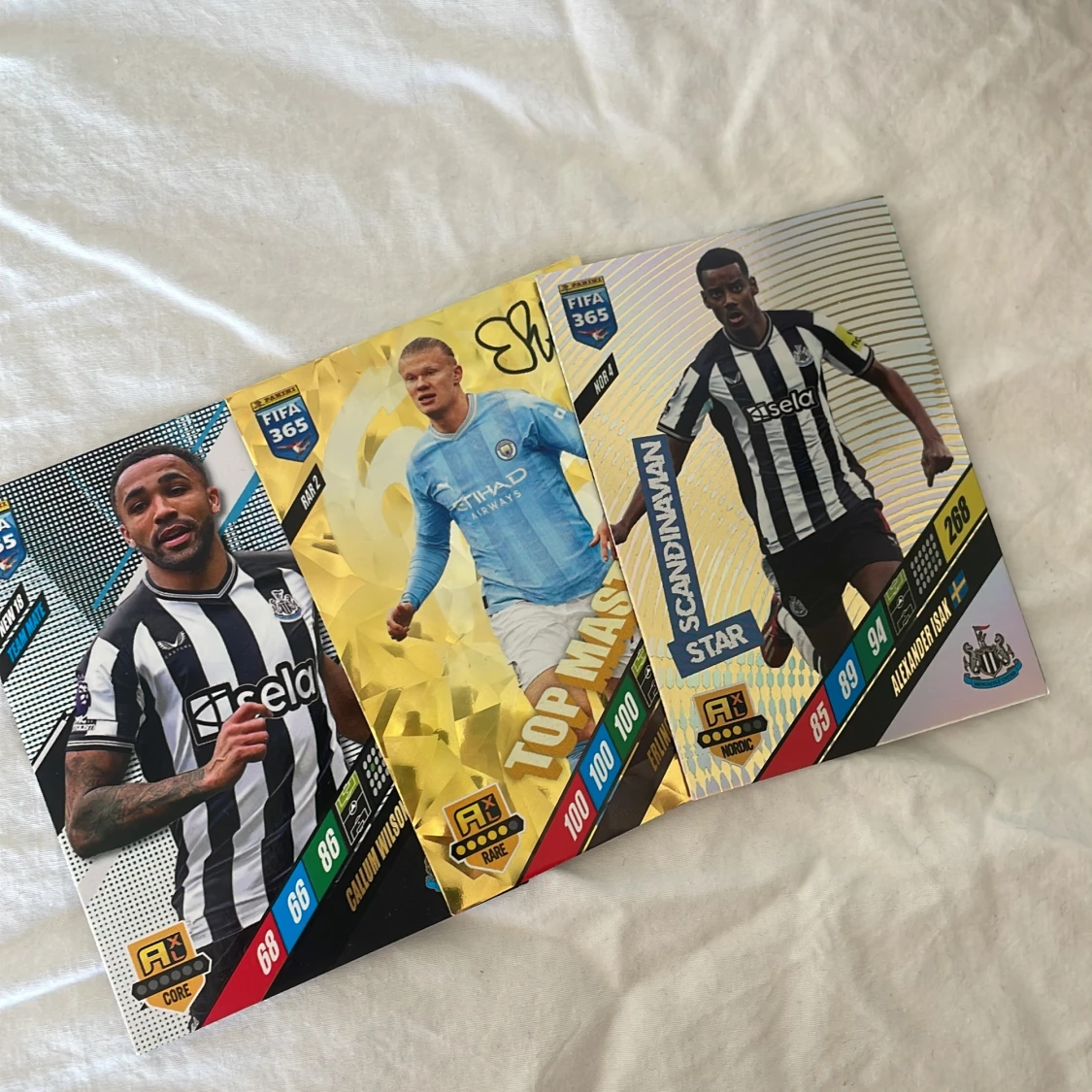 Säljer fotbollskort  - 93