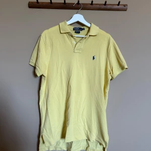 Polo Ralph Lauren piké - Storlek M Bra skick