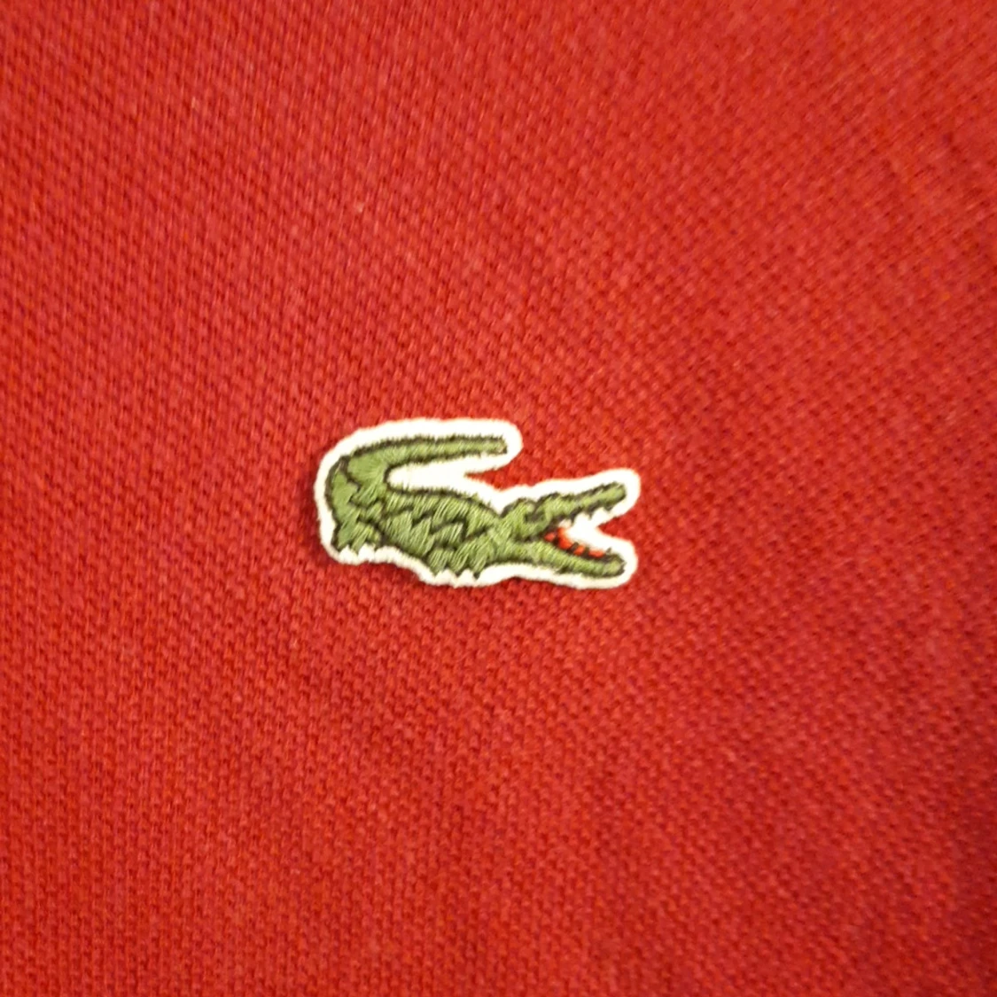 Röd Lacoste pike - 91