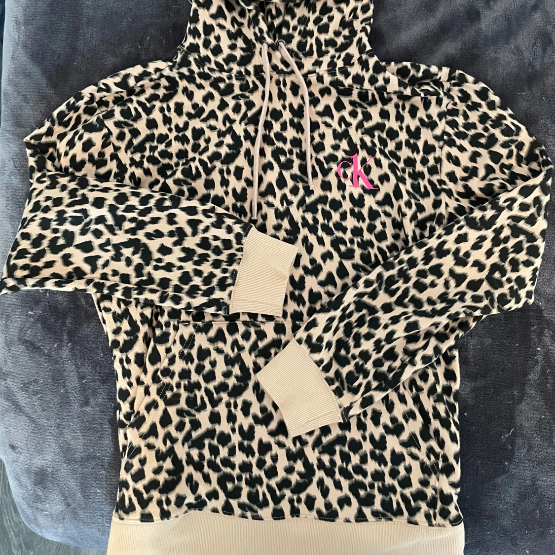 Calvin Klein hoodie - 1